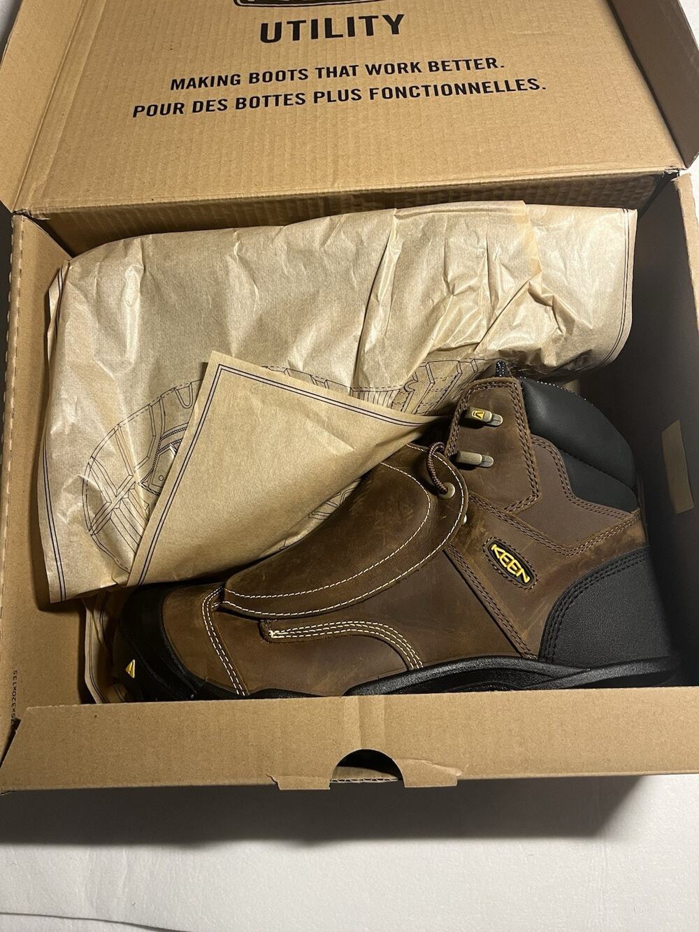 KEEN Utility Mt Vernon 6 MET Men’s 14 EE Wide Steel Toe Waterproof Work Boots